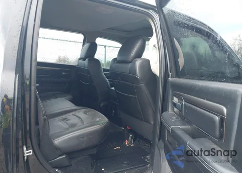 2015 Ram 1500 Sport z USA, uszkodzony, nr VIN 1C6RR7UT9FS510300